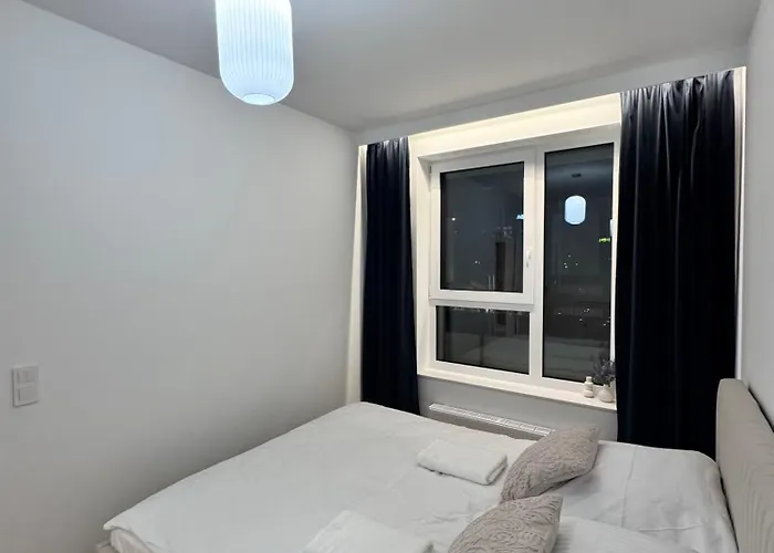 Forest Ix Aleje Jerozolimskie *