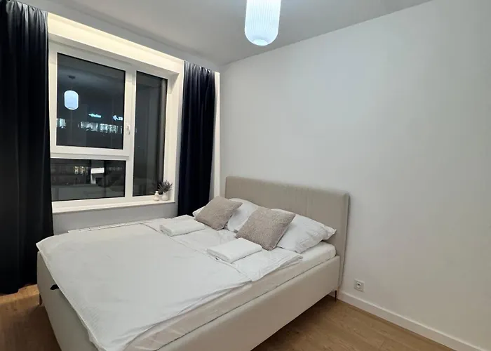 Forest Ix Aleje Jerozolimskie Lejlighed