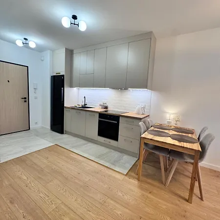 Forest Ix Aleje Jerozolimskie Apartman
