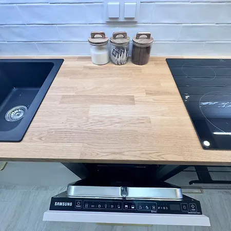 Forest Ix Aleje Jerozolimskie Варшава