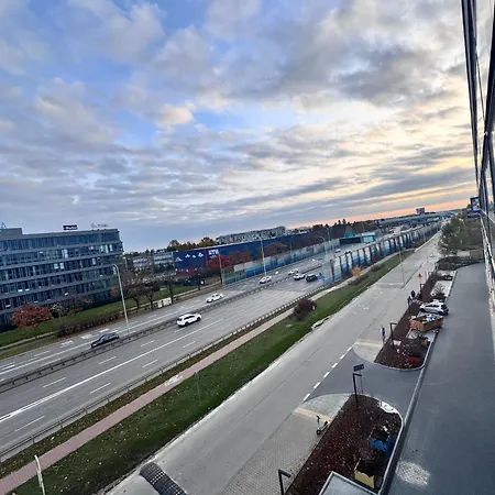 Forest Ix Aleje Jerozolimskie Apartman